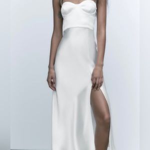 NWT Zara Gorgeous sweetheart neckline midi White Dress size M